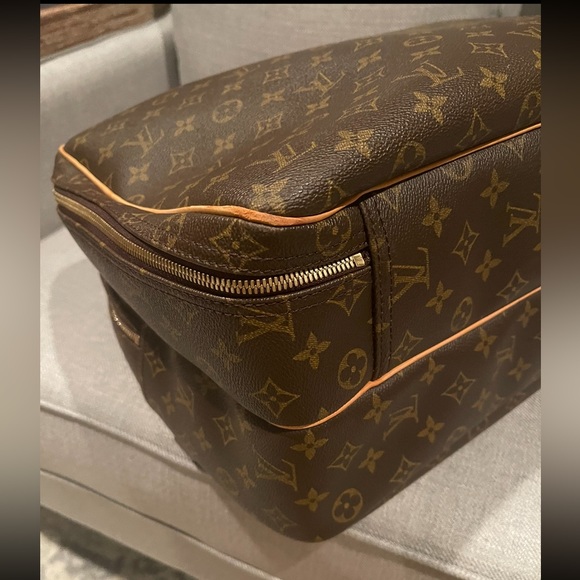 Louis Vuitton luggage Alize two Compartments - Picture 15 of 17